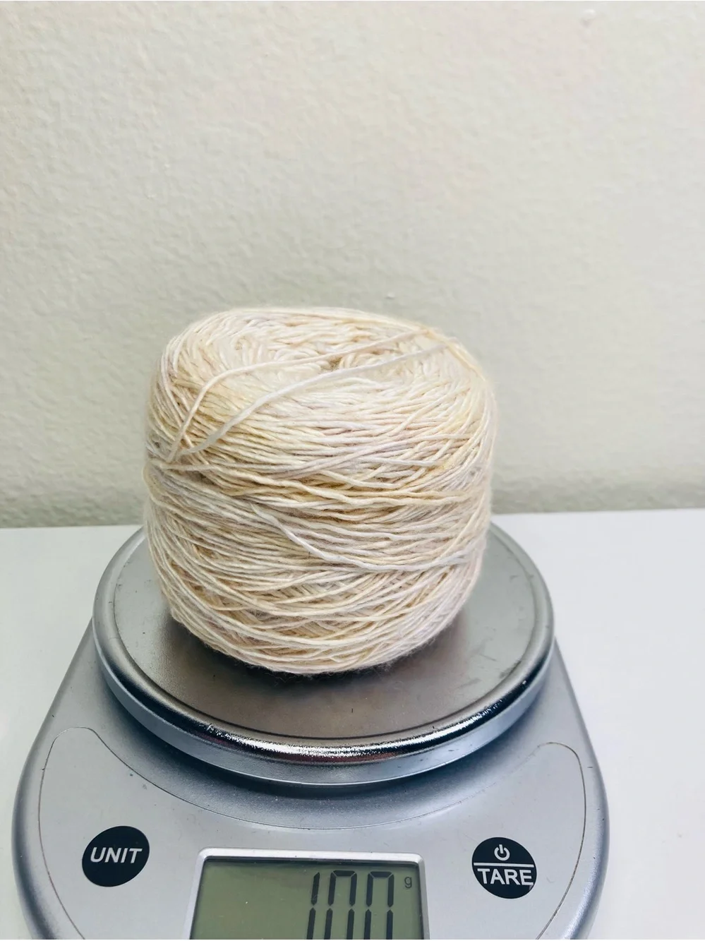 Bargain Yarn: 100g / 3.53 oz Variegated Cream Yarn Cake Untagged